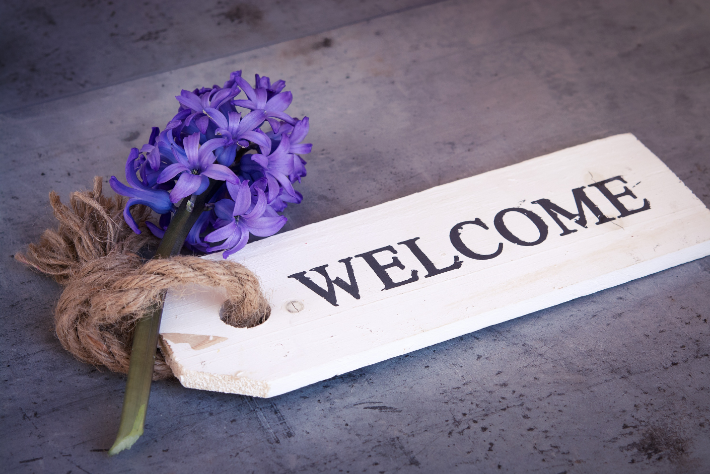 room with table and lamp